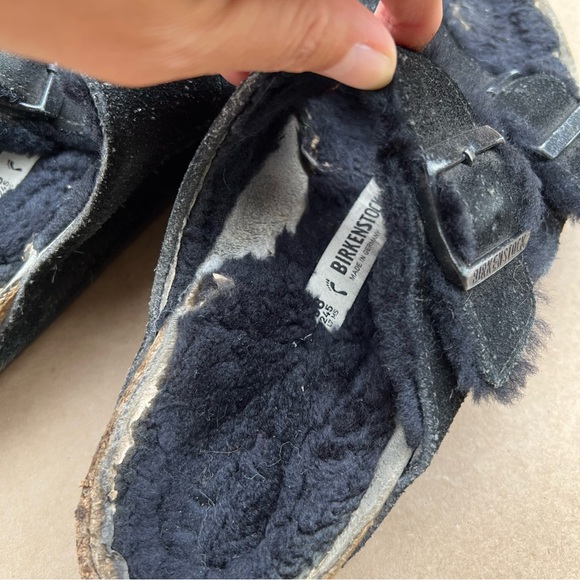 Birkenstock Arizona Shearling Black Suede Sandals Size 7 Fur Lined Cozy - Picture 8 of 16